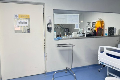 Hospital Frotinha da Messejana tem setores interditados por falta de enfermeiros