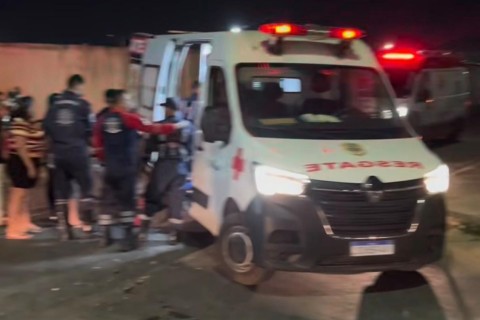 Acidente em Tianguá-CE deixa mulher e criança feridas