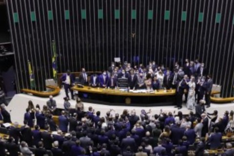 STF mantém número de deputados para 2026