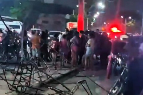 Acidente grave na Perimetral deixa entregador morto e causa caos na grande Messejana em Fortaleza-CE