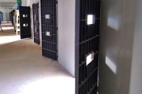 Justiça autoriza gravação de conversas entre detentos e advogados em presídio de segurança máxima no Ceará