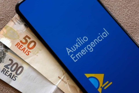 Centenas de cearenses estão entre os 177 mil brasileiros que terão de devolver valores recebidos irregularmente do Auxílio Emergencial