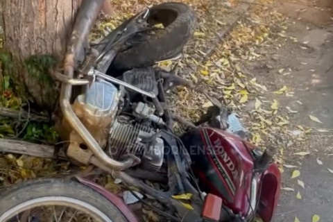 Veículos ficam destruídos em colisão que matou casal na BR-404 entre os municípios de Crateús e Ipaporanga