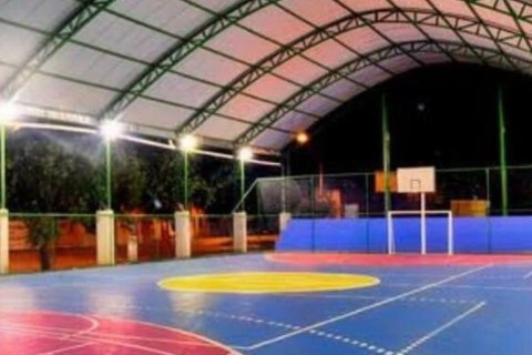 Cobertura de ginásio desaba em Pacatuba no Ceará; não há feridos