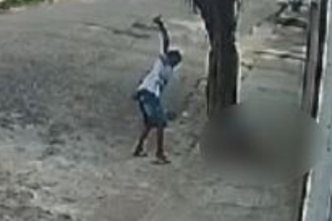 Homem é condenado a 18 anos de prisão por matar idoso com golpes de barra de ferro, em Fortaleza-CE