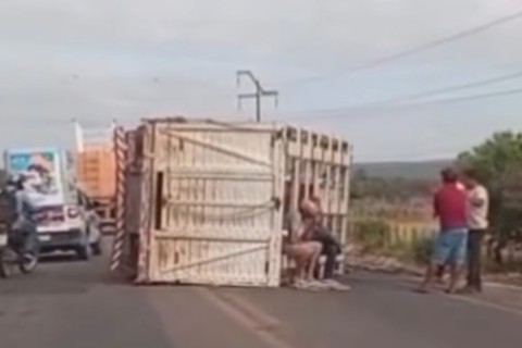 Acidente de trânsito na cidade de Mauriti no Ceará