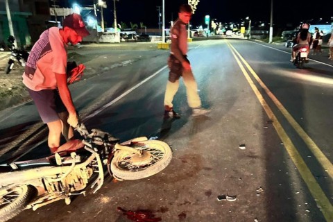 Colisão entre Motocicletas na BR 020 em Ταuá-CE