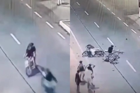 Adolescentes pilotando motocicletas se envolvem em acidente no Ceará